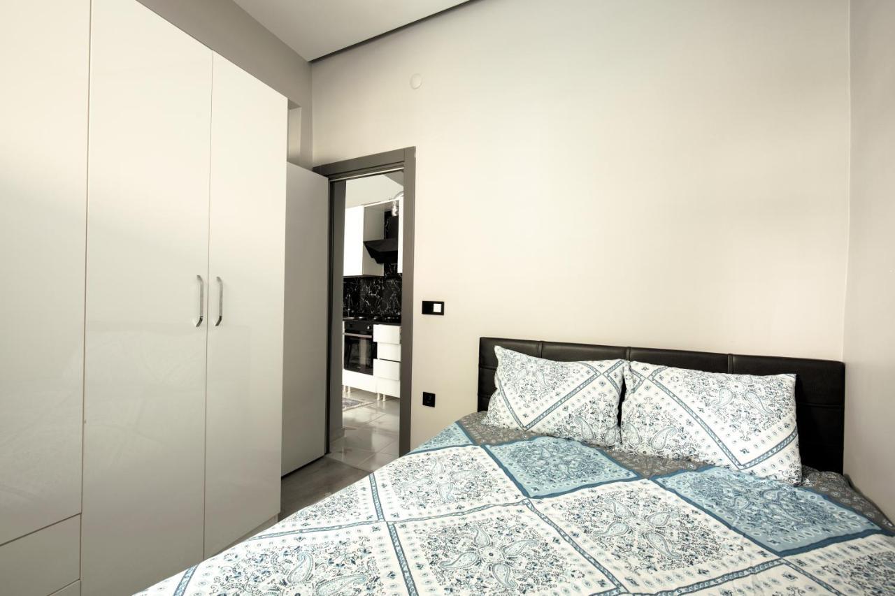 Milano Daire *